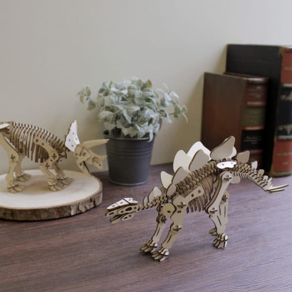 WAGUMI - Stegosaurus - lifestyle