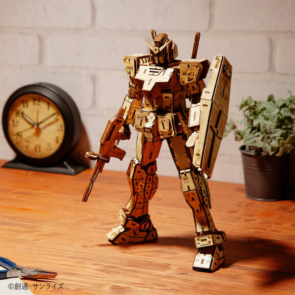 wa-gu-mi Mobile Suit First Gundam RX-78-2 3D Wooden Puzzle - Image 11